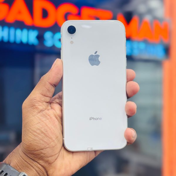 iPhone XR