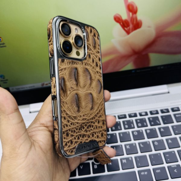 Crocodile skinCase Anti-Fall Droop resistant ,Scratch resistant , Smooth Texture precise cutouts and Electroplated Bezel Case.