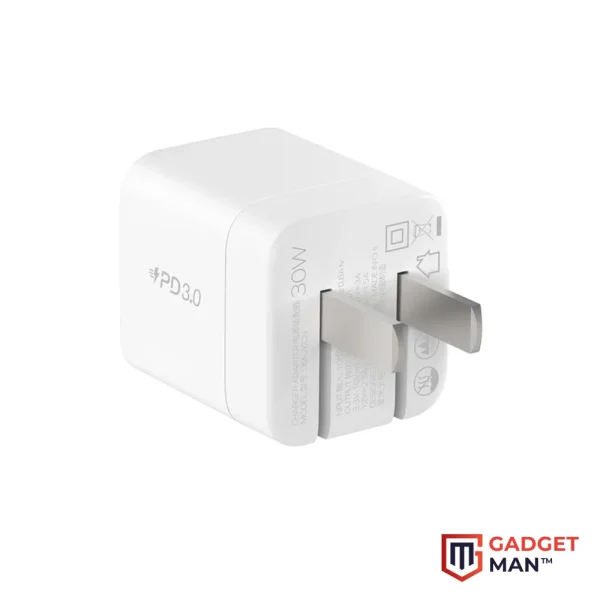 Momax PD 30W USB-C Fast Charging Folding GaN Adapter (UM26CN)