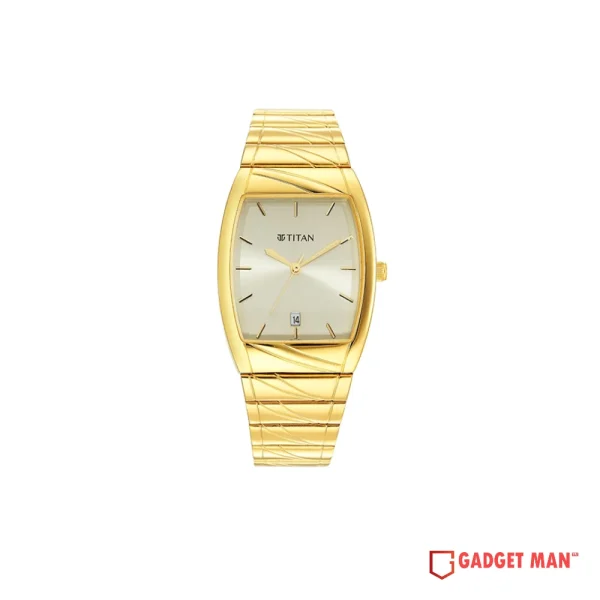 Titan Karishma 9315YM05 Analog Date Stainless Steel Men's Watch